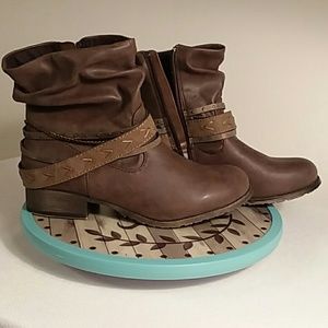 Pop Booties  brown 9medium